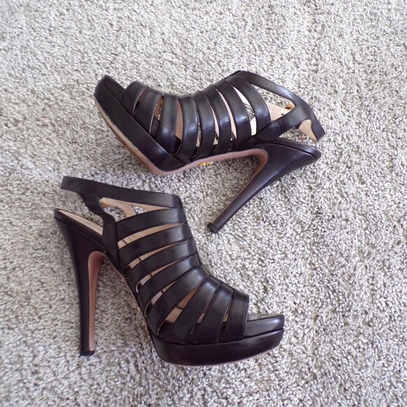 Prada black leather heels 36 - Picture 1 of 9